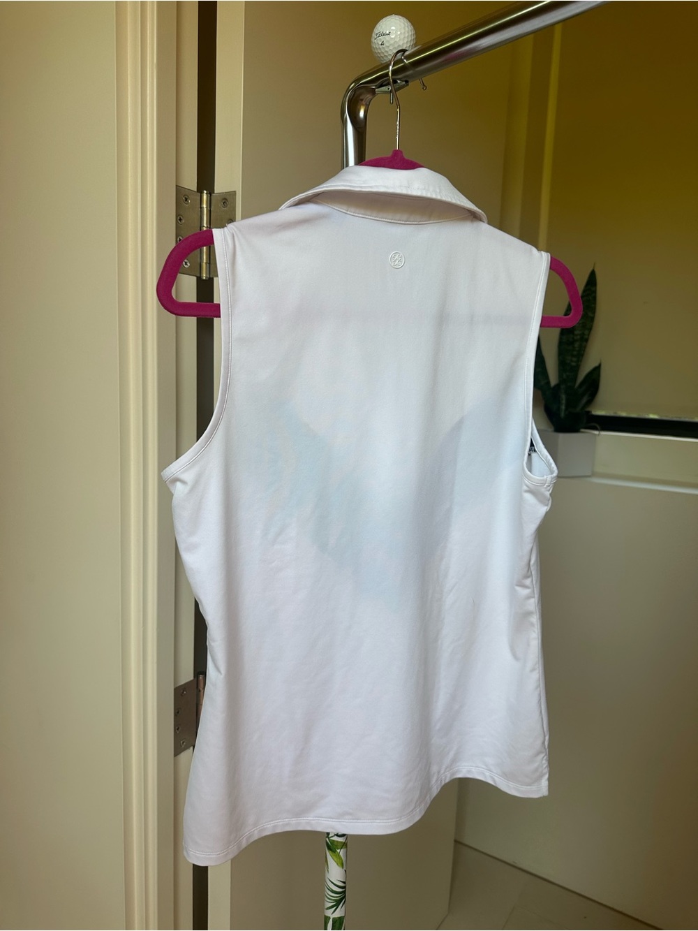 GFore White Sleeveless Polo Top with Black and Green Chevron size LG - Picture 2 of 6